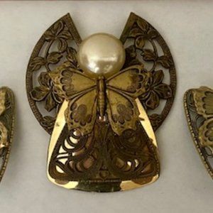 JANE DAVIS 'ANGEL & BUTTERFLY' BROOCH & EARRING SET